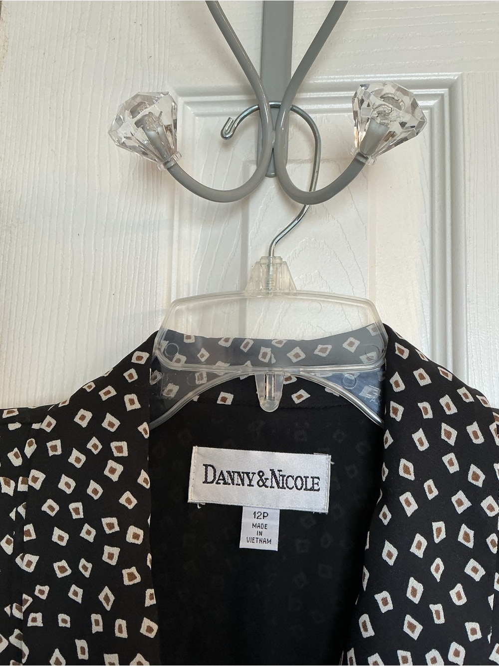 Danny & Nicole black patterned long sleeve blazer & ruffle hem skirt size12P NWT - Picture 4 of 9